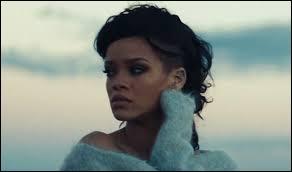 Quels sont les vrais prnom et nom de Rihanna ?