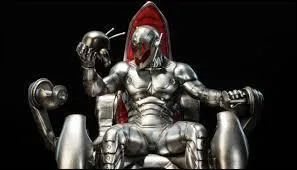 Qui est l'ennemi des Avengers dans le 2e film ?