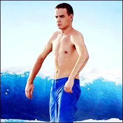 Liam est considr comme :