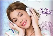 Avec qui Violetta est-elle dj sortie (saison 1) ?