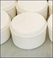 Dans lequel de ces plats n'utilise-t-on pas de tomme frache pour sa confection ?