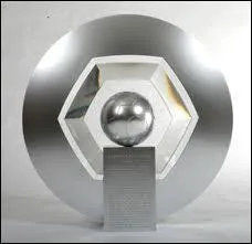 Pour commencer, facile ! Qui est le champion de la Ligue 1 de l'année 2012-2013 ?
