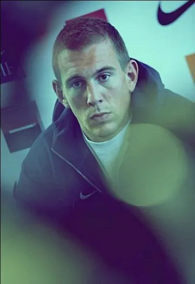 Le surnom d'Imanol Harinordoquy est ...