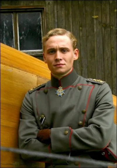 Et ces avions sont de quelle nationalité ?