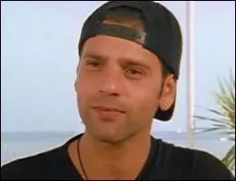 Qui est cette perrsonne ?