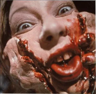 En 1992, Peter Jackson se voit ouvrir les portes d'Hollywood en ralisant un film de zombies djant. C'est :