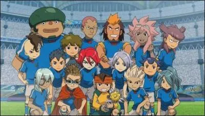 Quelles sont les personnes qui aident l'quipe de Raimon dans le film ?