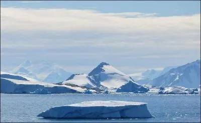 Quelle est la superficie de l'Antarctique ?
