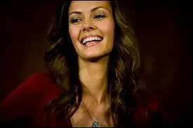 A quelle organisation appartient Nadia ?