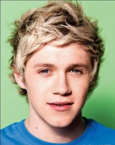 O est n le beau gosse ?