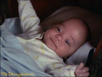 Dans l'pisode  Premier combat , Piper et Lo donne un prnom  leur fils. Lequel ?