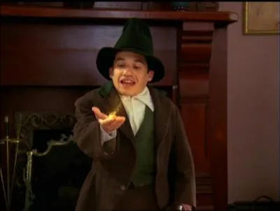 Dans l'pisode  Les leprechauns , pour qui Phbe fait-elle passer Shamus ?