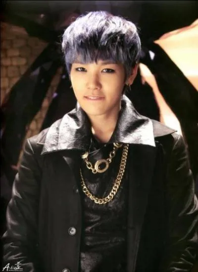 Quel est le nom complet de Zelo ?