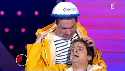 Compltez la phrase suivante  Mais non je peux pas tre breton je te dis, je ne supporte pas la pluie et les bols bretons je trouve a...  