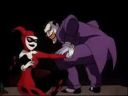 Comment se nomme le  bras droit , son principal et extravagant acolyte ?