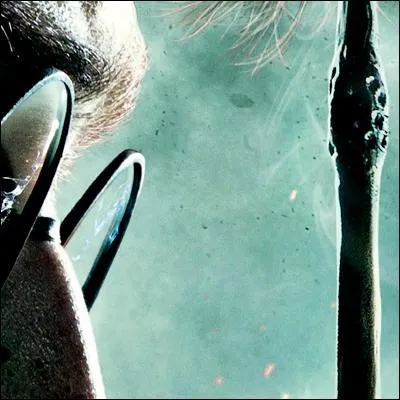 Pendant toutes ces années, Bozo a récolté les affiches des films. Comme il est étourdi, il ne sait plus quelles affiches vont avec quels films. À vous de l'aider en faisant de l'ordre !