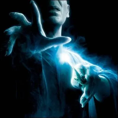 "Maintenant, affronte-moi comme un homme... Droit et fier comme est mort ton père. "