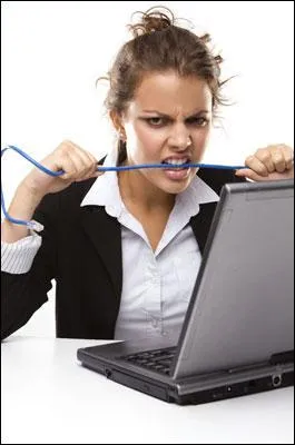 Nous passons ___ jours  attendre l'ordinateur qui rame !