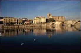 Quel est le nom des habitants de la ville de Bourg-de-Page ?