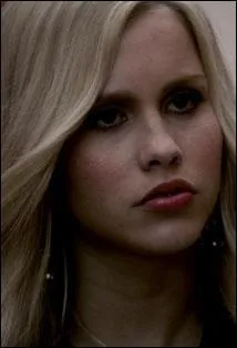 Avec qui sort-elle ?