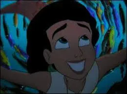 De quelle couleur est la queue de cette dernire ?