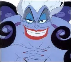 Que demande Ursula  Ariel ?