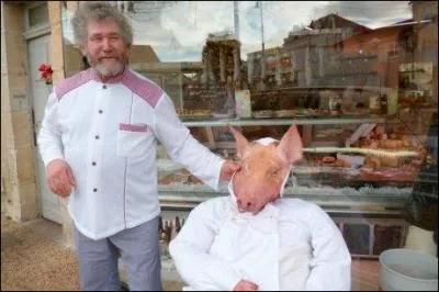 Comment s'appelle ce mtier qui consiste  transformer de gentils cochons en pts et autres saucisses ?