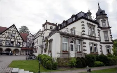 La ville d'Ostwald qui autrefois s'est appele Wickersheim se situe dans le dpartement ;