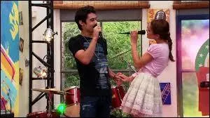 Dans la saison 1, Violetta aime ...