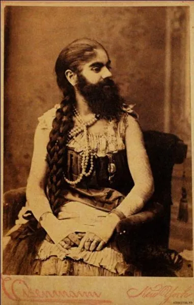 Que tenta-t-elle de faire au cours de cette poque de sa vie ?