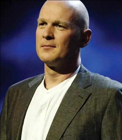 Le plus beau chauve de la bande ! :