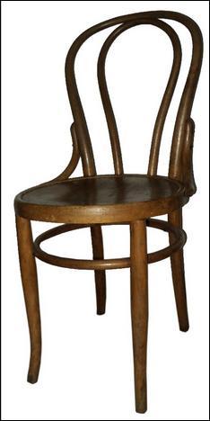 Thonet. (1796-1871). bniste, crateur de meubles. En 1855, il invente la technique rvolutionnaire du cintrage du bois par autoclave. En 1859, il produit la chaise la plus vendue au monde avec 45 millions d'exemplaires. Vous la connaissez bien, quel est son nom ?