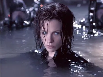 Et pourquoi pas une fille ? ! Comment s'appelait Kate Beckinsale dans ce film vampirique ?