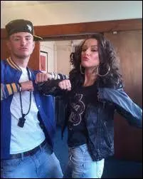 Comment s'appelle son frre ?