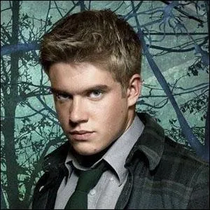 Quel est le vrai nom de Rhydian Morris dans Wolfblood ?