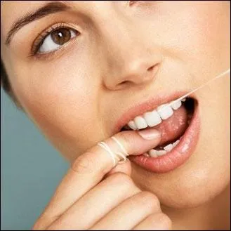 Qu'utilise-t-on pour une hygine buccale trs approfondie ?