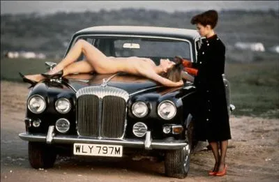 Histoire d'eau est un clbre film rotique.