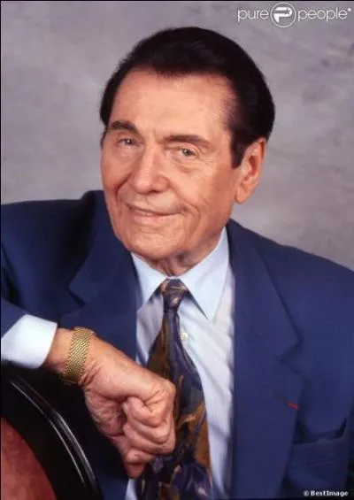 A. V. : Accordoniste franais dcd en juillet 2013, je suis surnomm  le roi de la musette , j'cris des airs comme  Ah, si j'tais rest clibataire . Je suis...