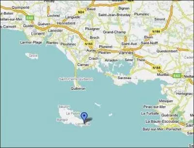 Quelle le situe en face de Quiberon est la plus grande le bretonne ?