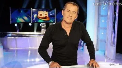 En 2013, combien de chiens a Christophe Dechavanne ?