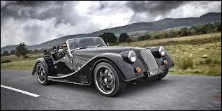 Quelle est la marque de cette voiture ?