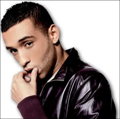 La  devise  de l'une de ses chansons est ?