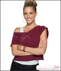 Elle est apparue dans la seconde saison, mais j'ai oubli son nom !