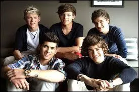 Qui a l'habitude de se promener nu ?