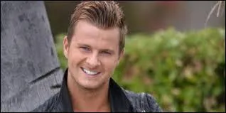 Avec qui sort Vincent ?