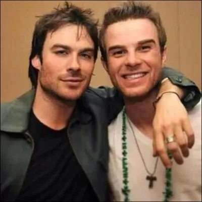 O a-t-il une cicatrice ?