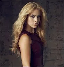Qui joue le rle de Rebekah Mikaelson ?