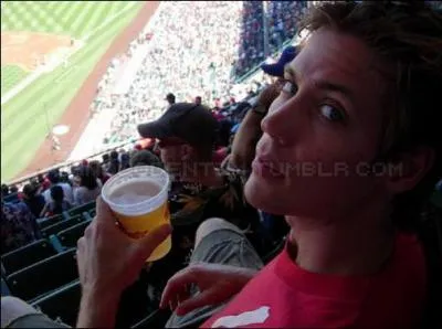 Quelle est la couleur de ses yeux ?