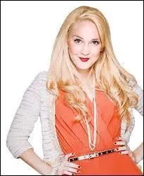 Qui est son  assistante  et sa meilleure amie ?