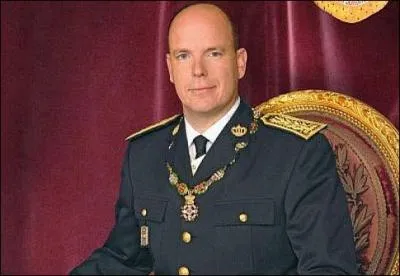 Albert ll de Monaco est le fruit de l'union entre :